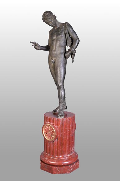 Horloger parisien, Pendule au « Narcisse » de Pompéi, fin du XIXe siècle Horloger parisien, Pendule au « Narcisse » de Pompéi, fin du XIXe siècle-2