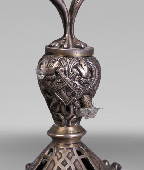 Orfèvre russe, Paire de flambeaux en argent, vers 1832-1850 Orfèvre russe, Paire de flambeaux en argent, vers 1832-1850-5