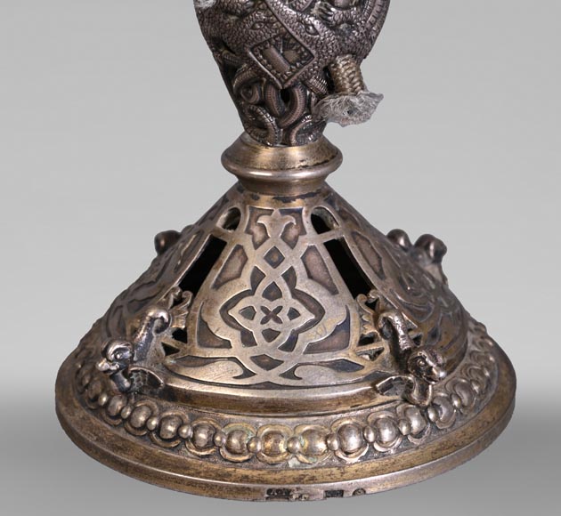 Orfèvre russe, Paire de flambeaux en argent, vers 1832-1850 Orfèvre russe, Paire de flambeaux en argent, vers 1832-1850-7
