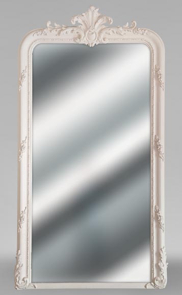 Trumeau de style Louis XV décoré d'une palmette et de fleurs Trumeau de style Louis XV décoré d'une palmette et de fleurs-0