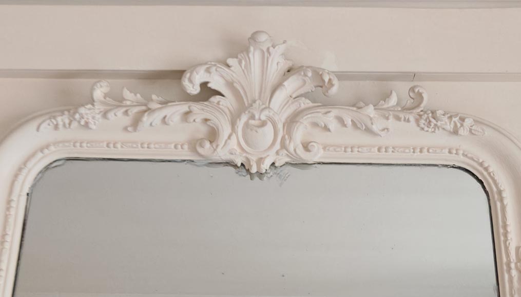 Trumeau de style Louis XV décoré d'une palmette et de fleurs Trumeau de style Louis XV décoré d'une palmette et de fleurs-1