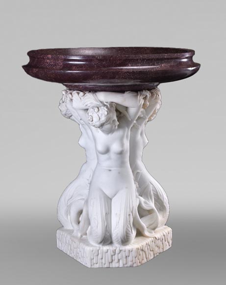 Jean-Jacques FEUCHÈRE (attribué à), Jardinière aux trois tritonnes en porphyre et en marbre, première moitié du XIXe siècle Jean-Jacques FEUCHÈRE (attribué à), Jardinière aux trois tritonnes en porphyre et en marbre, première moitié du XIXe siècle-4