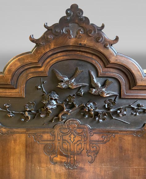 Gabriel VIARDOT, Lit japonisant doté d’un dais et accompagné de sa table de chevet, seconde moitié du XIXe siècle Gabriel VIARDOT, Lit japonisant doté d’un dais et accompagné de sa table de chevet, seconde moitié du XIXe siècle-11