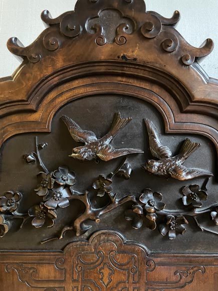 Gabriel VIARDOT, Lit japonisant doté d’un dais et accompagné de sa table de chevet, seconde moitié du XIXe siècle Gabriel VIARDOT, Lit japonisant doté d’un dais et accompagné de sa table de chevet, seconde moitié du XIXe siècle-12