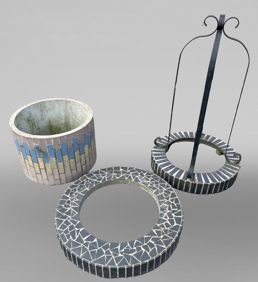 Puits orné de carreaux de céramique polychromes, années 1980 Puits orné de carreaux de céramique polychromes, années 1980-7