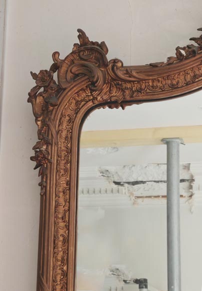 Trumeau de style Louis XV à coquille ajourée, peinture doré Trumeau de style Louis XV à coquille ajourée, peinture doré-2