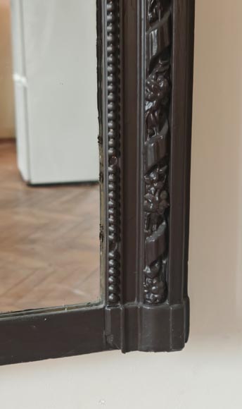 Trumeau de style Louis XVI surmonté d'une double couronne de laurier Trumeau de style Louis XVI surmonté d'une double couronne de laurier-4