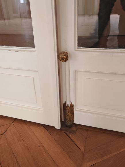 Paire de doubles portes de style Napoléon III à petits carreaux vitrés Paire de doubles portes de style Napoléon III à petits carreaux vitrés-4