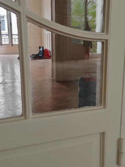 Paire de doubles portes de style Napoléon III à petits carreaux vitrés Paire de doubles portes de style Napoléon III à petits carreaux vitrés-11