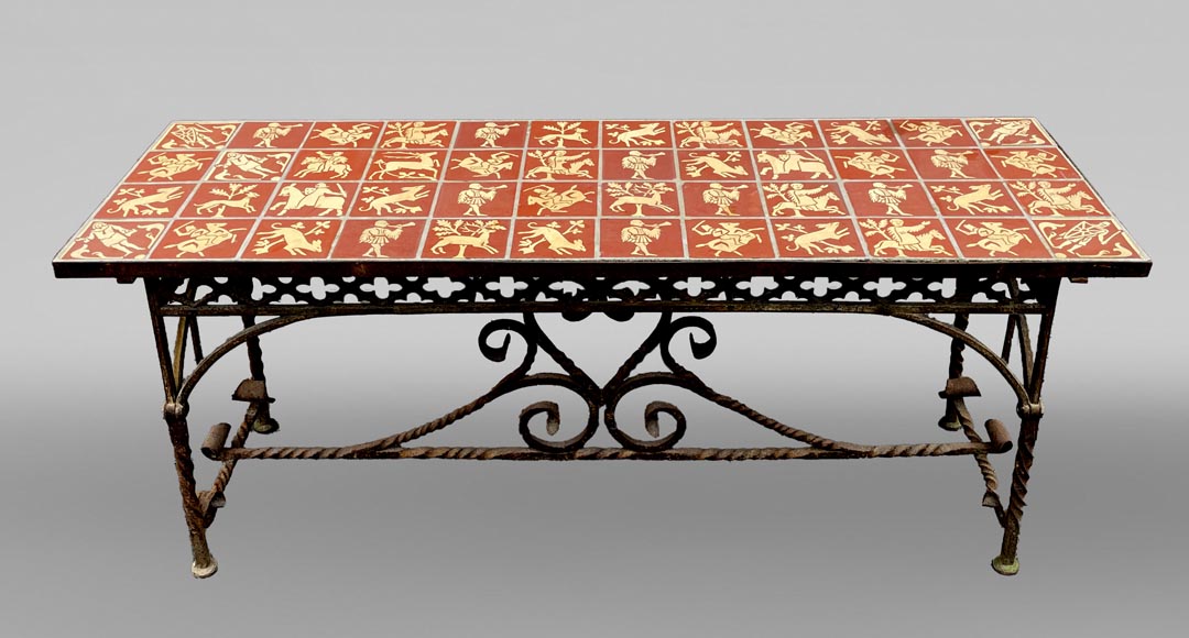 Table en fonte de style néogothique, XIXe siècle Table en fonte de style néogothique, XIXe siècle-0