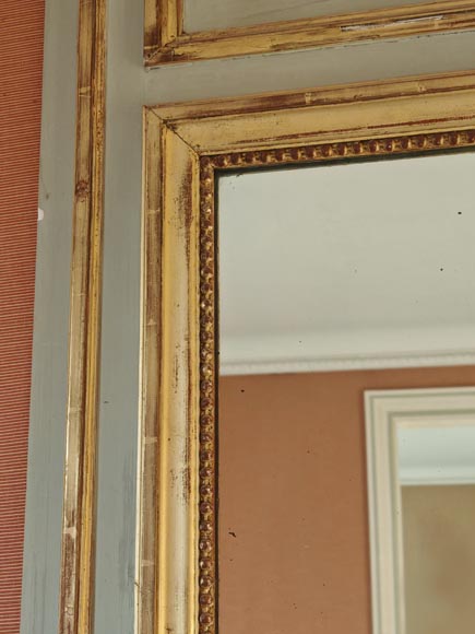 Trumeau doré d'époque Louis XVI ornée d'une guirlande de fleurs Trumeau doré d'époque Louis XVI ornée d'une guirlande de fleurs-4