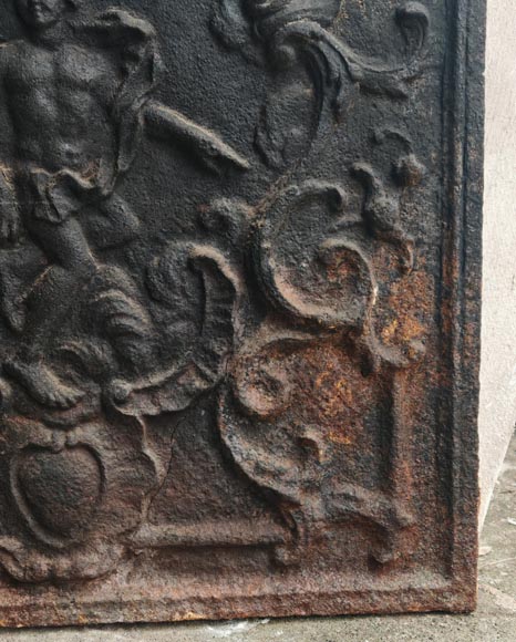 Plaque de cheminée de style Louis XV avec représentation d'Apollon Plaque de cheminée de style Louis XV avec représentation d'Apollon-4