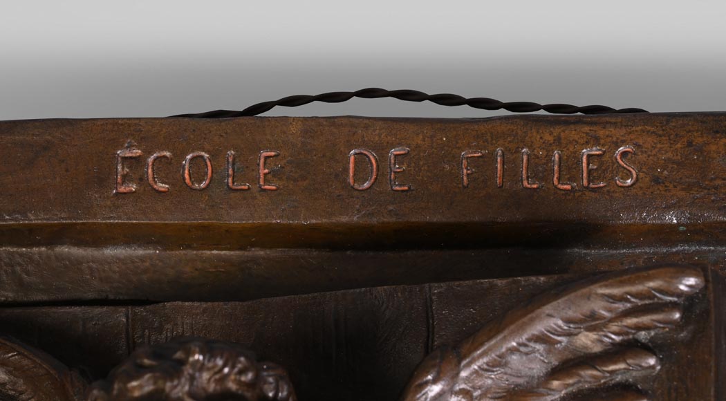 Émile HÉBERT, École de filles, 1871 Émile HÉBERT, École de filles, 1871-7