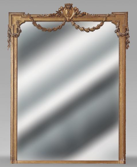 Grand trumeau doré de style Napoléon III à guirlande de laurier Grand trumeau doré de style Napoléon III à guirlande de laurier-0