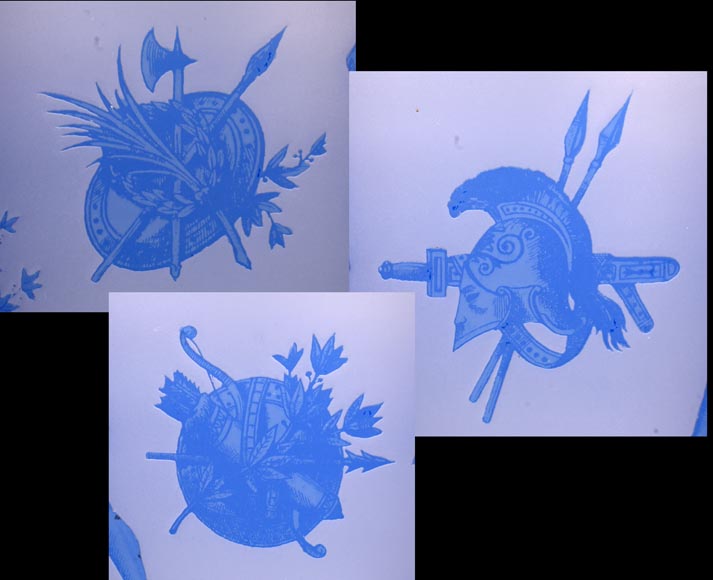 Jacques Louis KESSLER, Paire de vases gravés d’un décor néo-grec grâce au procédé « Kessler », milieu du XIXe siècle Jacques Louis KESSLER, Paire de vases gravés d’un décor néo-grec grâce au procédé « Kessler », milieu du XIXe siècle-4