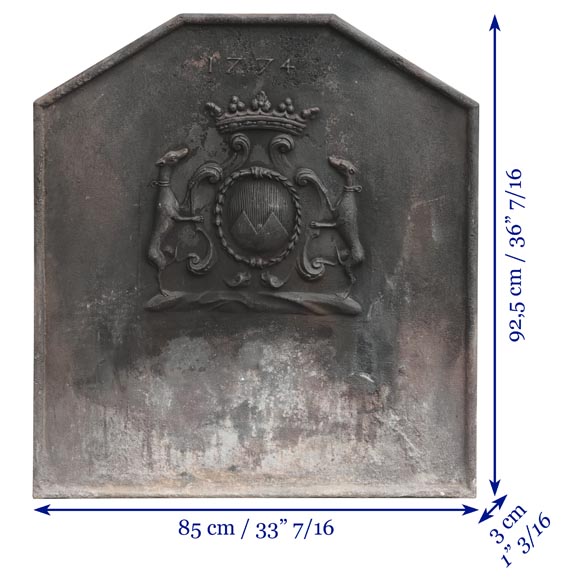 Plaque de cheminée aux levriers, 1774 Plaque de cheminée aux levriers, 1774-7