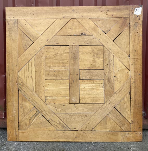 Lot d'environ 37m² de parquet Arenberg Lot d'environ 37m² de parquet Arenberg-1