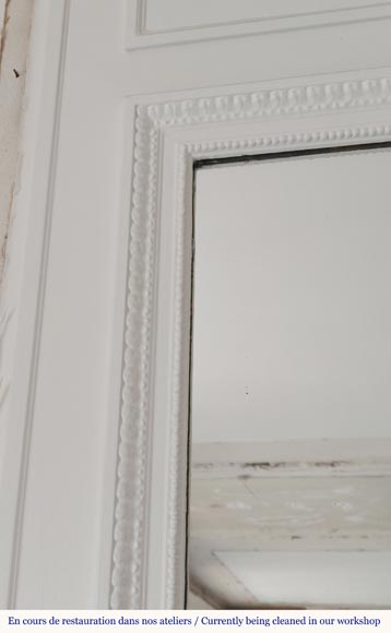 Trumeau de style Louis XVI décoré d'une couronne de laurier Trumeau de style Louis XVI décoré d'une couronne de laurier-3