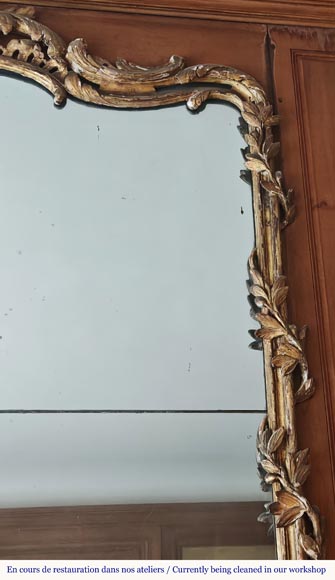 Trumeau d'époque Louis XV guirlande d'olivier, en bois sculpté Trumeau d'époque Louis XV guirlande d'olivier, en bois sculpté-1