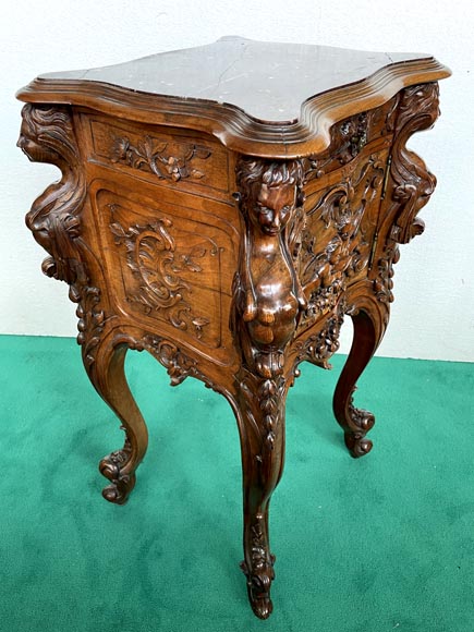 Chambre à coucher en noyer de style Louis XV Chambre à coucher en noyer de style Louis XV-11