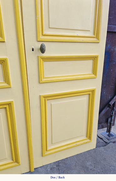 Paire de double porte de style Louis XVI en bois sculpté Paire de double porte de style Louis XVI en bois sculpté-11