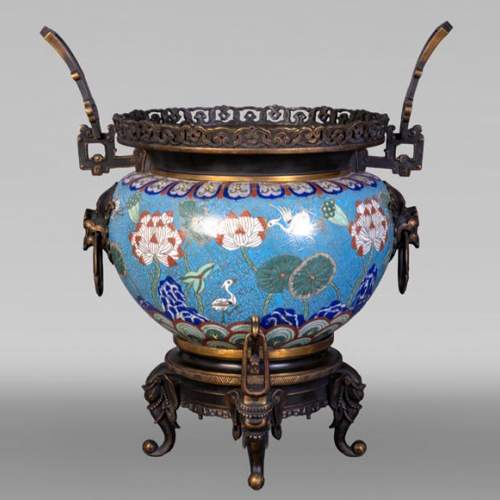 Cache-pot, bronze et cloisonnés, attribué à l’Escalier de cristal