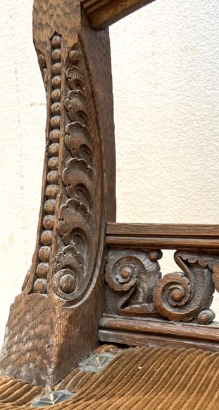 Eugène GRASSET (dessinateur) et FULGRAFF (ébéniste), série de 6 chaises en chêne sculpté, Paris, 1880–1885 Eugène GRASSET (dessinateur) et FULGRAFF (ébéniste), série de 6 chaises en chêne sculpté, Paris, 1880–1885-7