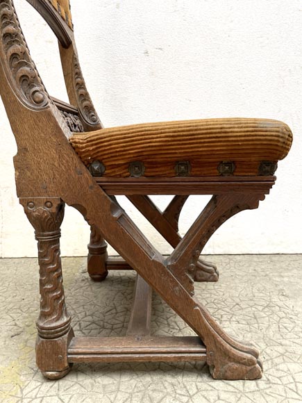 Eugène GRASSET (dessinateur) et FULGRAFF (ébéniste), série de 6 chaises en chêne sculpté, Paris, 1880–1885 Eugène GRASSET (dessinateur) et FULGRAFF (ébéniste), série de 6 chaises en chêne sculpté, Paris, 1880–1885-9