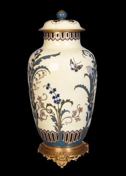 CARRIER-BELLEUSE Albert-Ernest — Vase couvert en porcelaine émaillée de Sèvres CARRIER-BELLEUSE Albert-Ernest — Vase couvert en porcelaine émaillée de Sèvres-4
