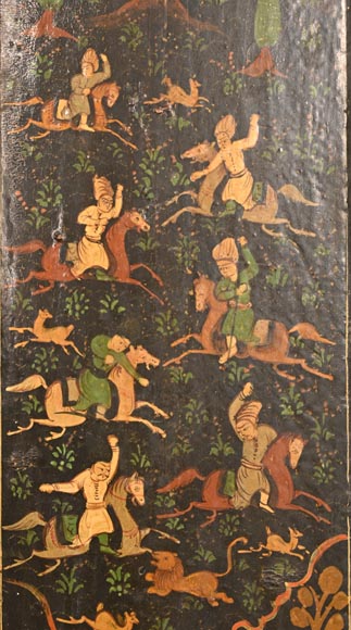 Art Qâdjâr, Ensemble de portes décorées d’importantes scènes de vie persane, fin XIXe siècle Art Qâdjâr, Ensemble de portes décorées d’importantes scènes de vie persane, fin XIXe siècle-19