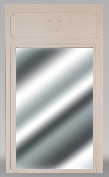 Trumeau de style Louis XVI décoré d'une couronne de laurier Trumeau de style Louis XVI décoré d'une couronne de laurier-0