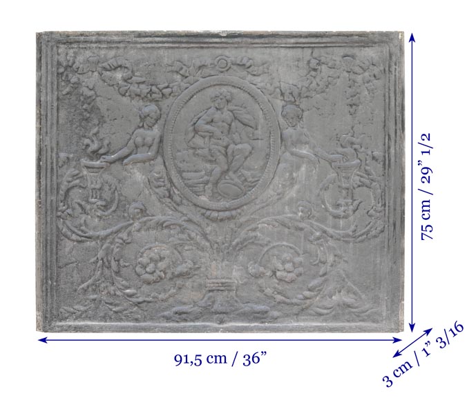 Plaque de cheminée style Louis XVI à décor mythologique Plaque de cheminée style Louis XVI à décor mythologique-5