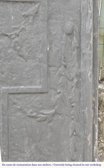 Plaque de cheminée de style Louis XVI, triomphe d'un roi Plaque de cheminée de style Louis XVI, triomphe d'un roi-3