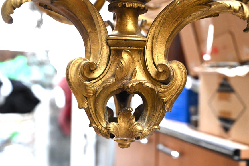 CAFFIERI (d'après). Exceptionnel lustre en bronze de style Louis XV CAFFIERI (d'après). Exceptionnel lustre en bronze de style Louis XV-11