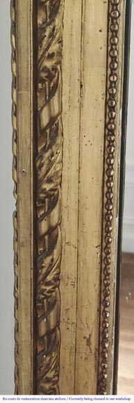 Trumeau doré de style Louis XVI à décor végétal Trumeau doré de style Louis XVI à décor végétal-3