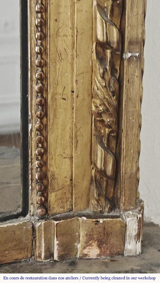 Trumeau doré de style Louis XVI à décor végétal Trumeau doré de style Louis XVI à décor végétal-4