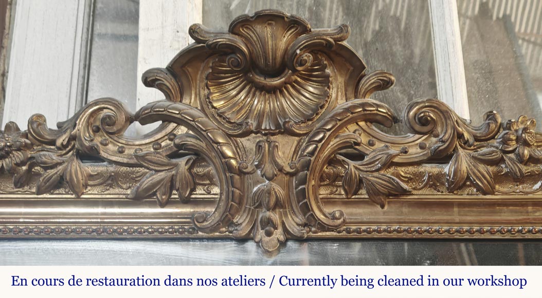 Trumeau de style Régence doré, surmonté d'une coquille Trumeau de style Régence doré, surmonté d'une coquille-1