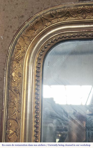 Trumeau de style Régence doré, surmonté d'une coquille Trumeau de style Régence doré, surmonté d'une coquille-4