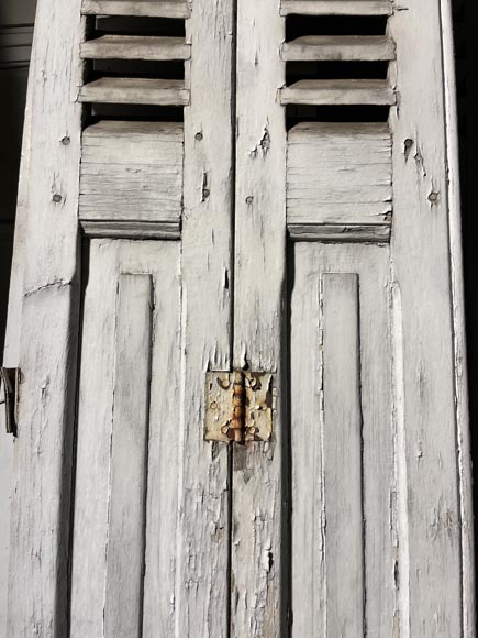 7 paires de volets anciens à persiennes fixes 7 paires de volets anciens à persiennes fixes-4