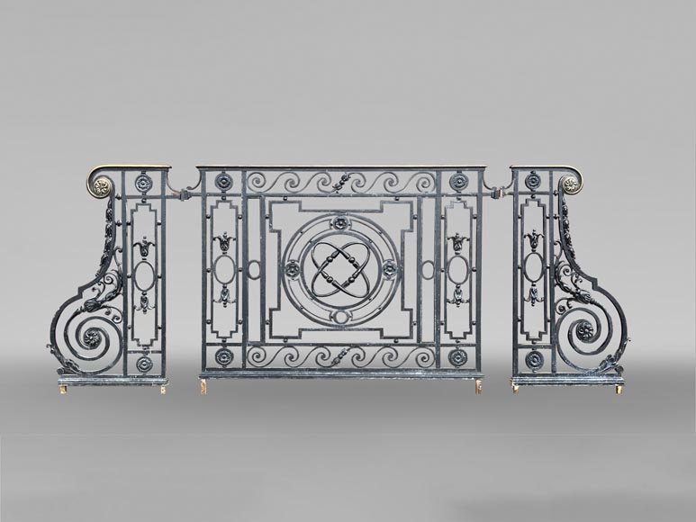 Balcon en fer forgé de style Régence, début du XXᵉ siècle Balcon en fer forgé de style Régence, début du XXᵉ siècle-0