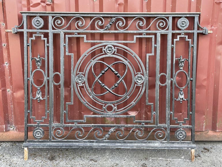 Balcon en fer forgé de style Régence, début du XXᵉ siècle Balcon en fer forgé de style Régence, début du XXᵉ siècle-1