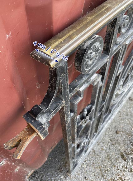 Balcon en fer forgé de style Régence, début du XXᵉ siècle Balcon en fer forgé de style Régence, début du XXᵉ siècle-2