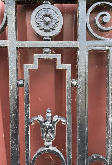 Balcon en fer forgé de style Régence, début du XXᵉ siècle Balcon en fer forgé de style Régence, début du XXᵉ siècle-3