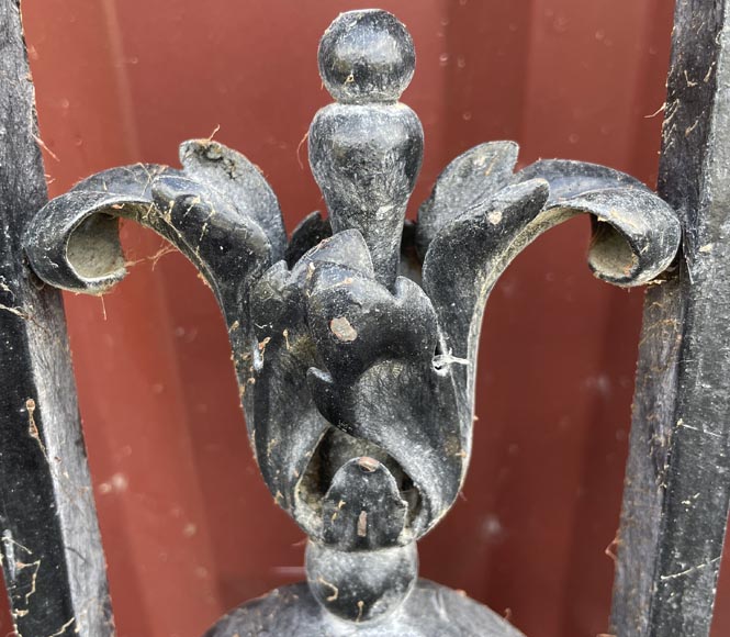 Balcon en fer forgé de style Régence, début du XXᵉ siècle Balcon en fer forgé de style Régence, début du XXᵉ siècle-4