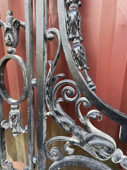 Balcon en fer forgé de style Régence, début du XXᵉ siècle Balcon en fer forgé de style Régence, début du XXᵉ siècle-11