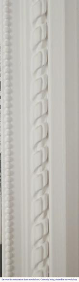 Trumeau de style Louis XVI orné d'une couronne de rose Trumeau de style Louis XVI orné d'une couronne de rose-4