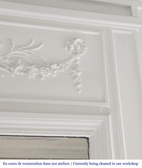 Trumeau de style Louis XVI décoré d'un panier fleuri Trumeau de style Louis XVI décoré d'un panier fleuri-2