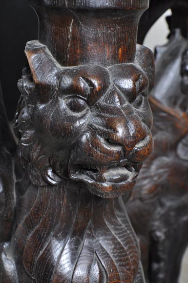 Table aux Sphinx en chêne de style Napoleon III Table aux Sphinx en chêne de style Napoleon III-5