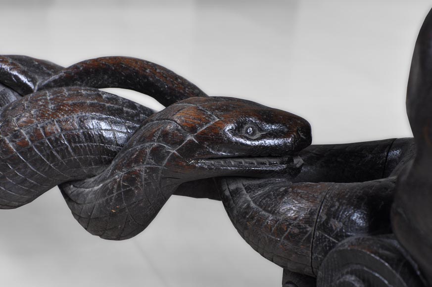 Table aux Sphinx en chêne de style Napoleon III Table aux Sphinx en chêne de style Napoleon III-8