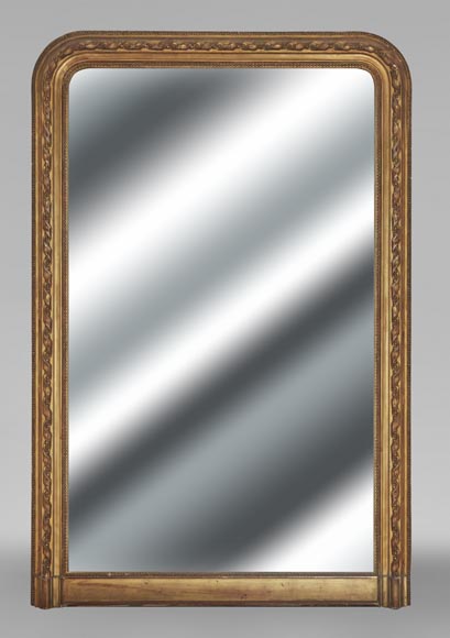 Trumeau doré de style Louis XVI à décor de ruban et perlé Trumeau doré de style Louis XVI à décor de ruban et perlé-0